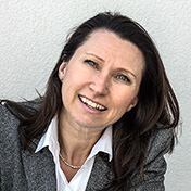 Portrait Dr. Daniela Jakob-Fuchs